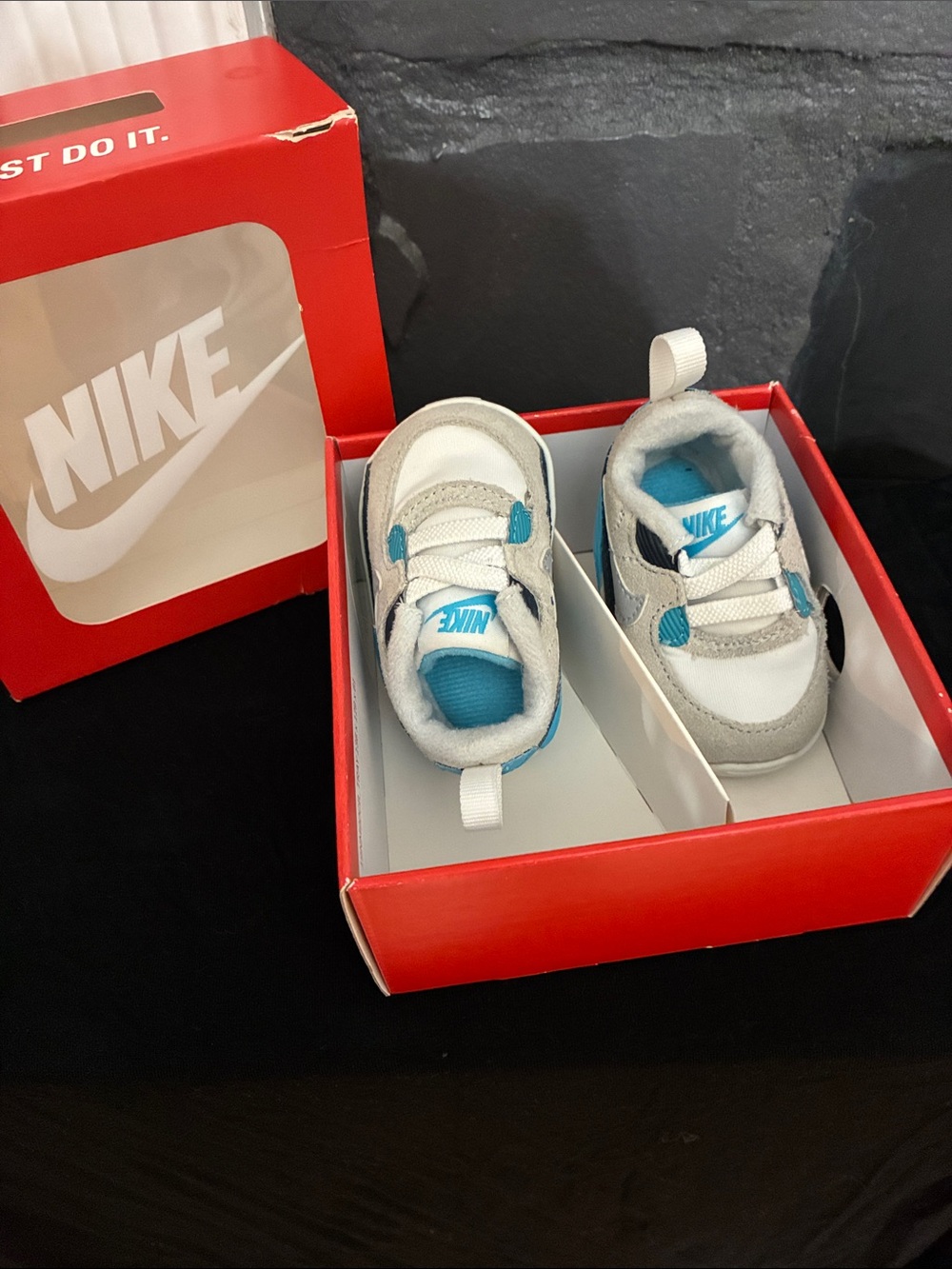 Nike Baby White & Teal Crib Sneakers